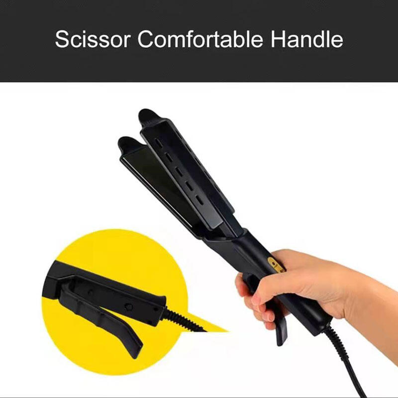 Steam hair straightener